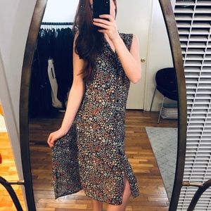 3 FOR $13 BUNDLE! F&F Button Floral Pocket Tunic